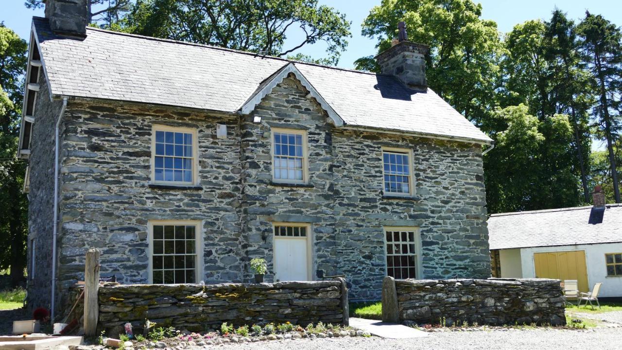 Llandderfel Cosy Ground Floor Disabled Friendly Room In Farm House מראה חיצוני תמונה
