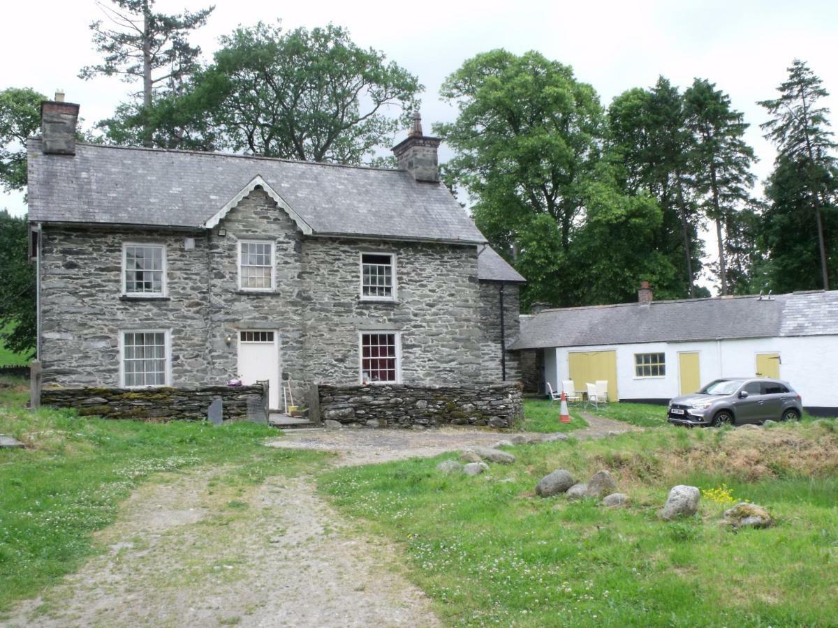 Llandderfel Cosy Ground Floor Disabled Friendly Room In Farm House מראה חיצוני תמונה